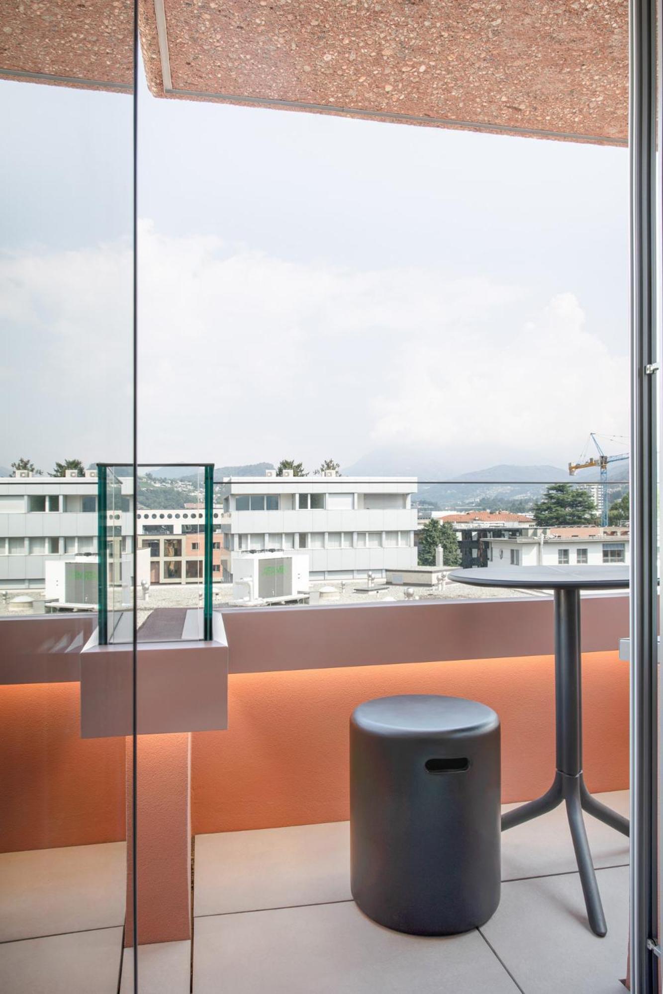 Visionapartments Lugano - Contactless Check-In Luaran gambar